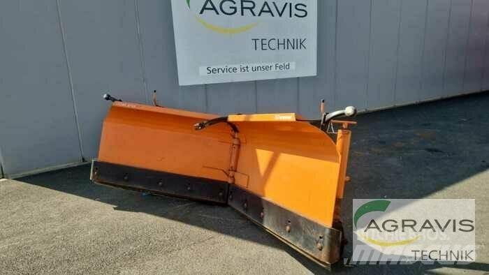 GEBRAUCHTES KLEINGERÄT Koka šķēlēji, frēzes, šķeldotāji
