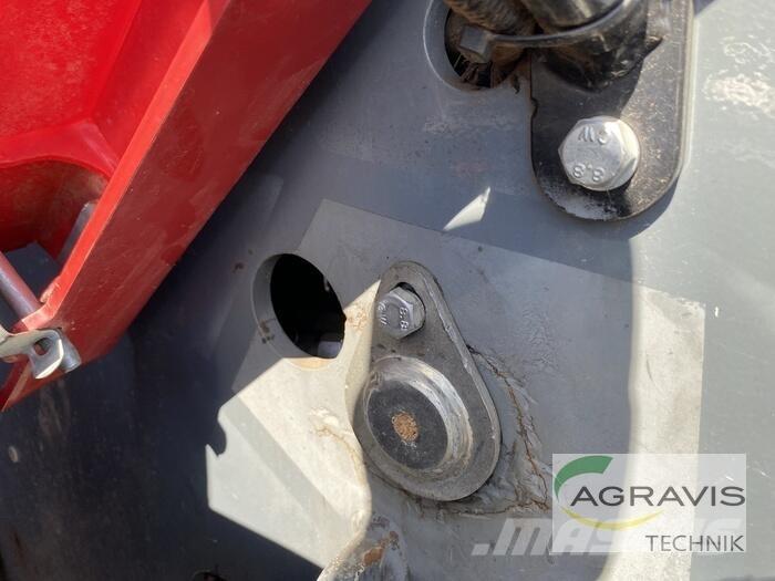 GiANT G1200 Iekrāvēji uz riteņiem