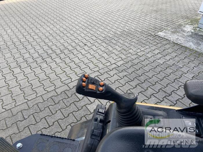 GiANT G2200E Iekrāvēji uz riteņiem
