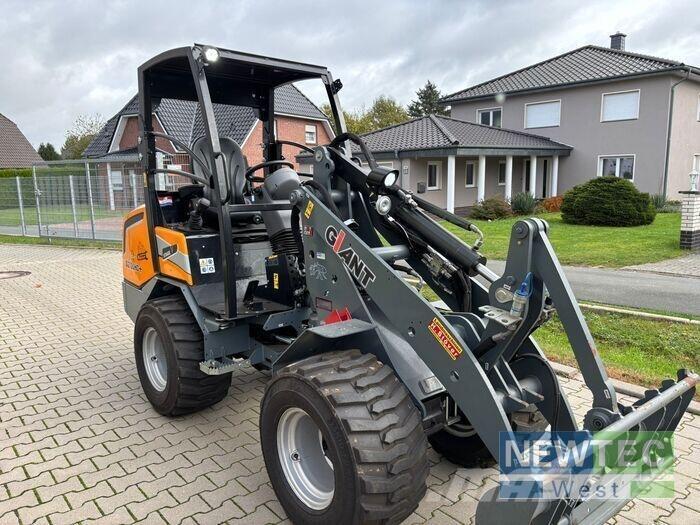 GiANT G2700 HD+ Iekrāvēji uz riteņiem