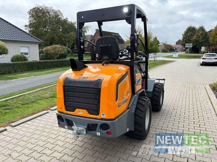 GiANT G2700 HD+ Iekrāvēji uz riteņiem