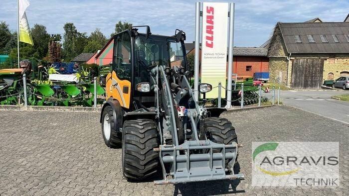 GiANT G5000 Iekrāvēji uz riteņiem