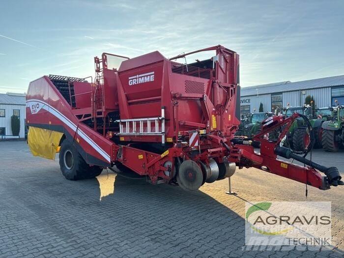 Grimme EVO 290 Kartupeļu novākšanas kombaini