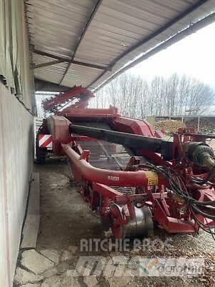Grimme GT170 S-MS Kartupeļu novākšanas kombaini
