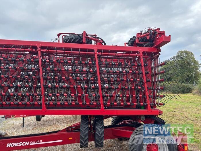 Horsch CURA 24 ST Pļaujmašīnas/pašgājēji