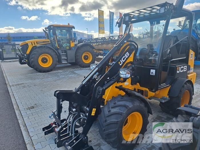 JCB 403 AGRI Iekrāvēji uz riteņiem