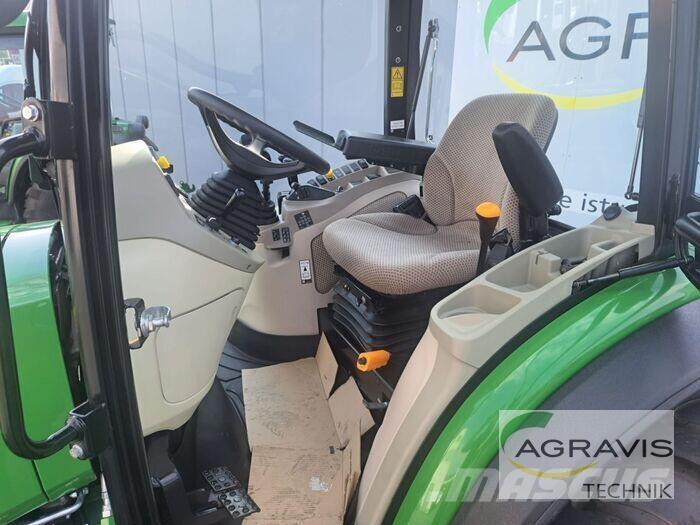 John Deere 4066 R Traktori