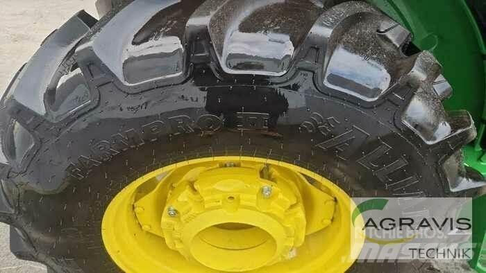 John Deere 5058 E Traktori