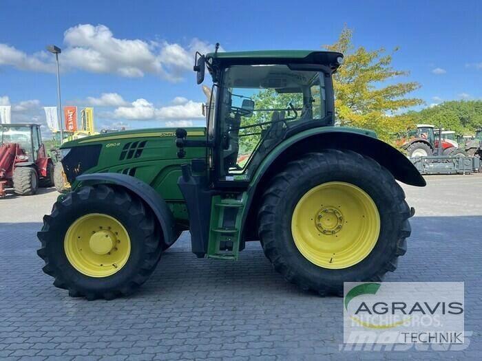 John Deere 6150 R Traktori
