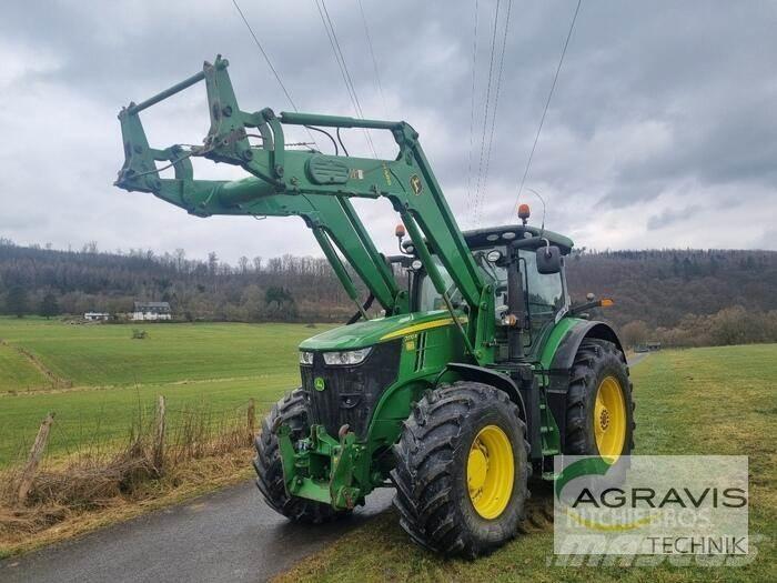 John Deere 7270 R Traktori