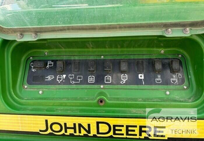 John Deere R 962I Piekabināmie smidzinātāji(miglotāji)