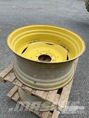 John Deere R38 + R28 Riepas, riteņi un diski