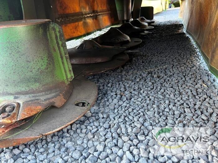 Krone EASYCUT B 870 Pļaujmašīnas