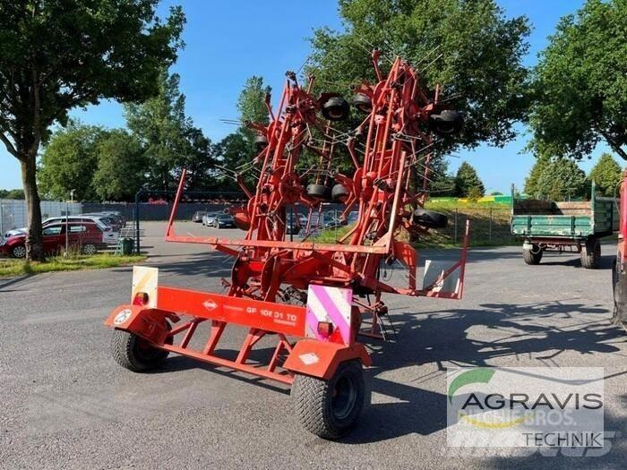 Kuhn GF 10601 TO Grābekļi un siena ārdītāji