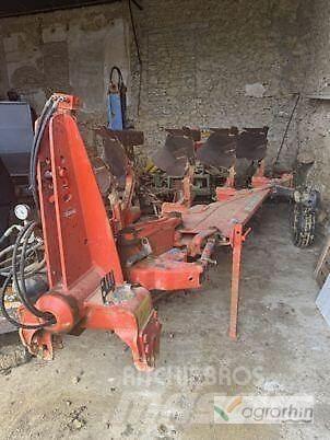 Kuhn VARIMASTER 123 Cita augsnes apstrādes tehnika un papildaprīkojums