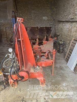 Kuhn VARIMASTER 123 Cita augsnes apstrādes tehnika un papildaprīkojums