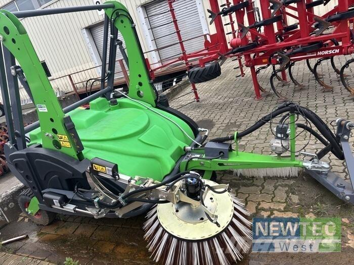 Matev AKM 140/600 Ielu tīrīšanas mašīnas