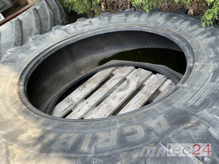 Michelin 20.8R38 Riepas, riteņi un diski