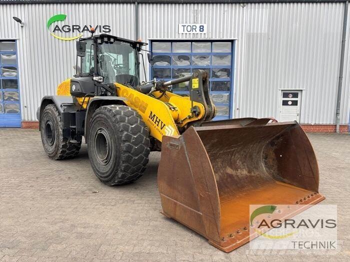 New Holland 921 G Iekrāvēji uz riteņiem