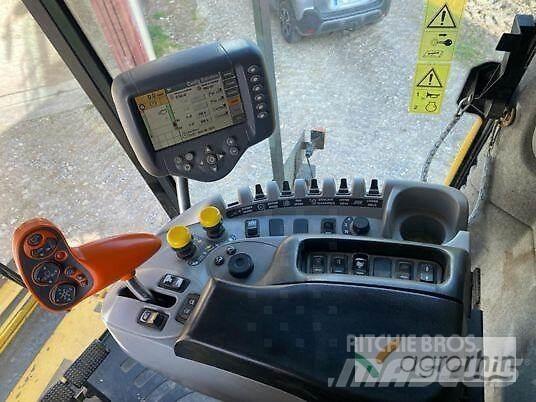 New Holland CX 8090 Ražas novākšanas kombaini