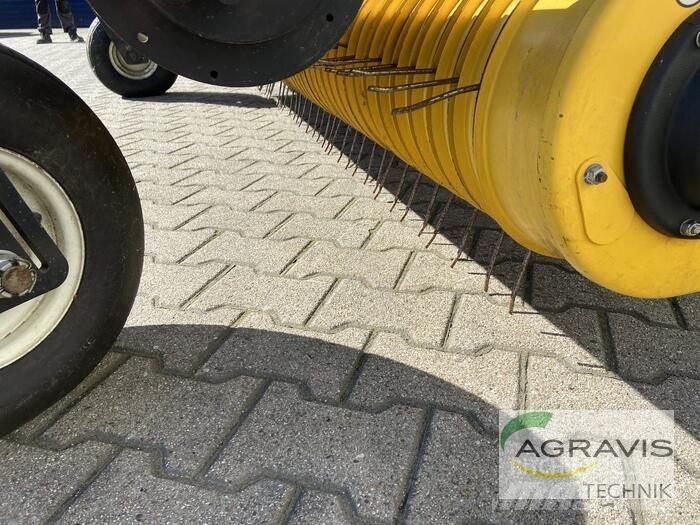 New Holland FR 500 Lopbarības novācēji