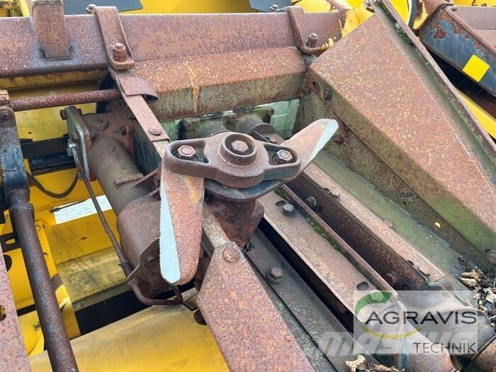 New Holland MF 875 W Ražas novākšanas kombainu papildaprīkojums