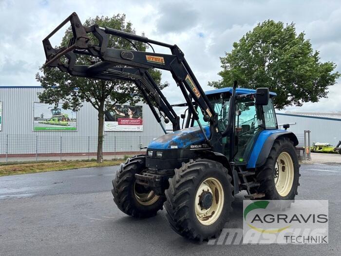 New Holland TS 115 Traktori