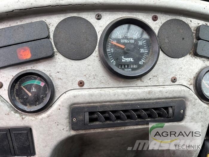 Schäffer 9300 Z Lauksaimniecības pacēlāji