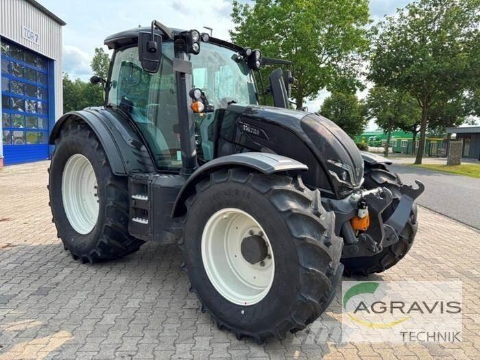 Valtra N 135 D 2B1 Traktori