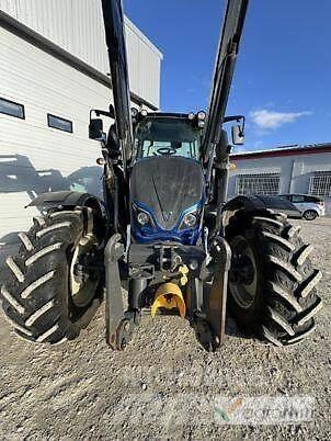 Valtra N134A Traktori