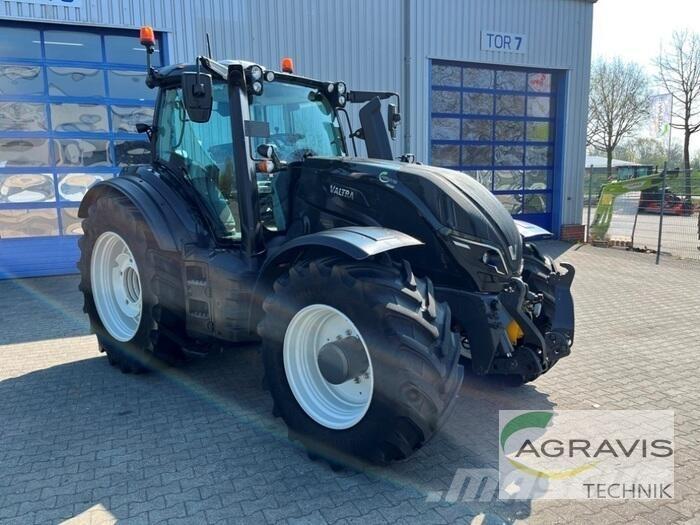 Valtra T 254 V Traktori