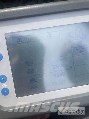Vicon RV4116 Rituļu preses