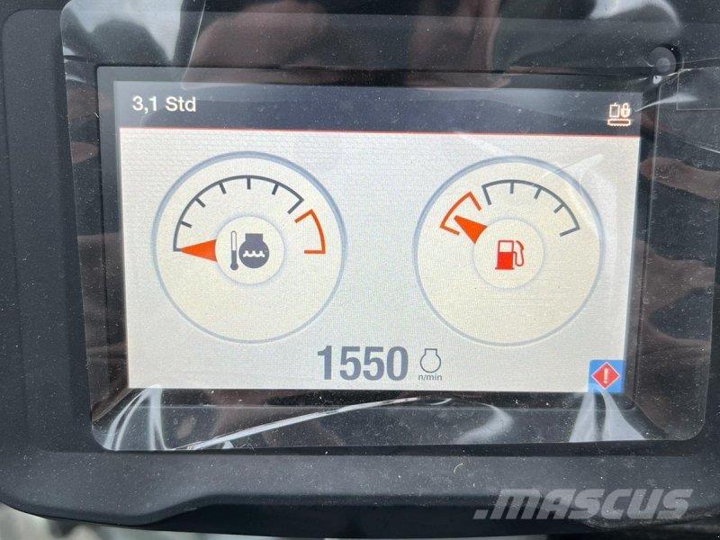 Bobcat E 55 Ekskavatori uz riteņiem