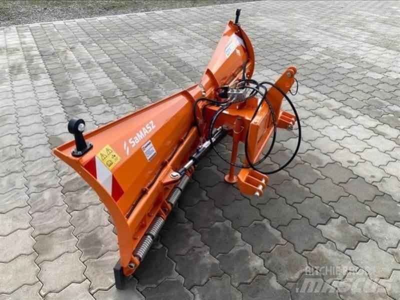  CITY 220 Sniega naži un tīrītāji