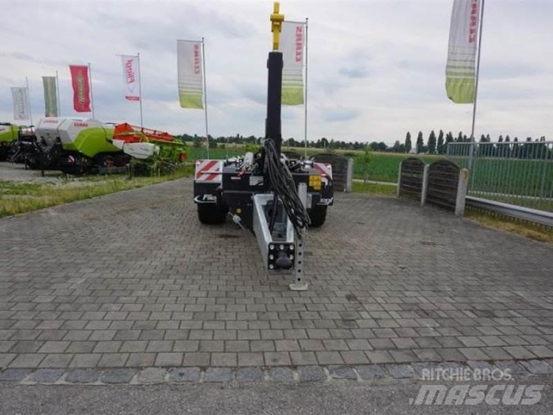 Fliegl HKL 22 Piekabes ar āķa pacēlāju