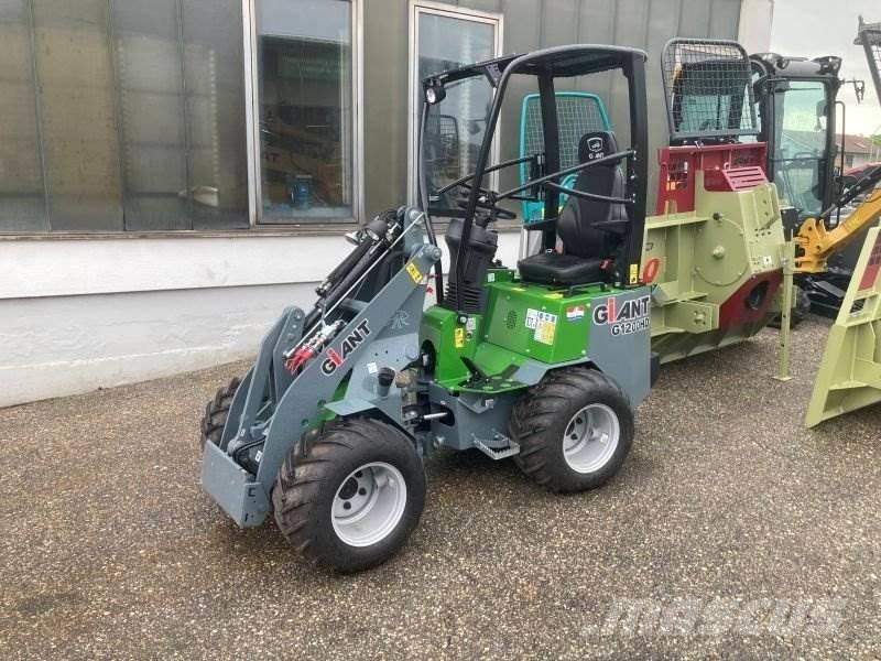 GiANT G 1200 Lietoti riteņu kompaktiekrāvēji
