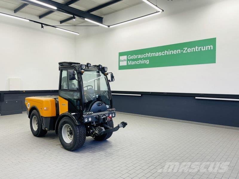 Holder S 75 Visurgājēji