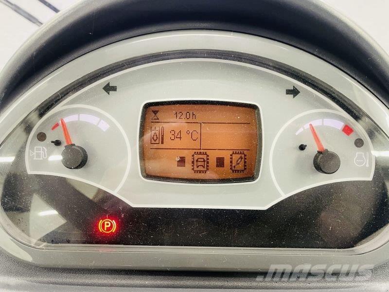 Holder S 75 Visurgājēji