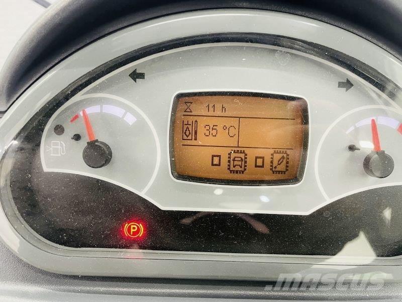 Holder S 75 Visurgājēji