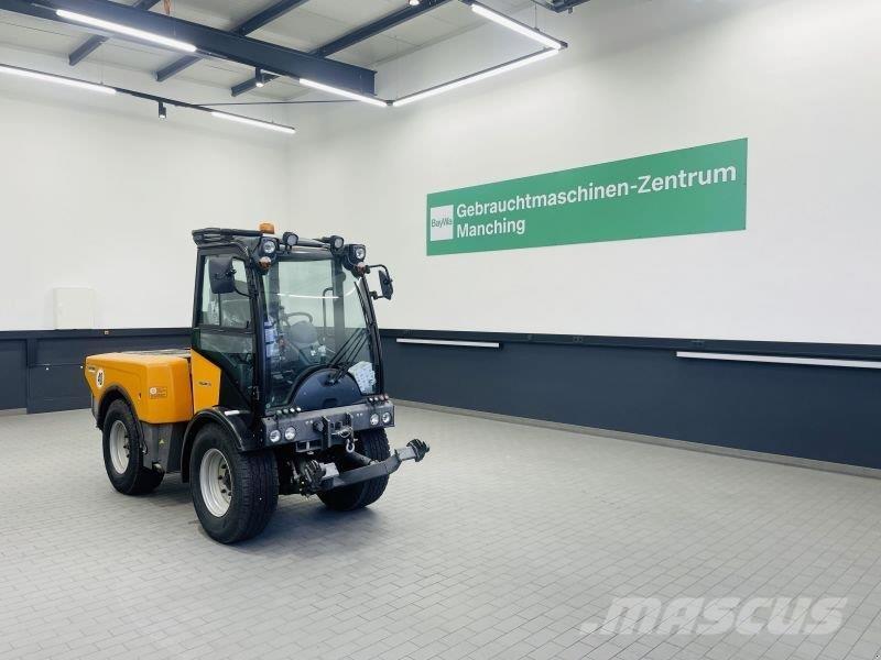 Holder S 75 Visurgājēji