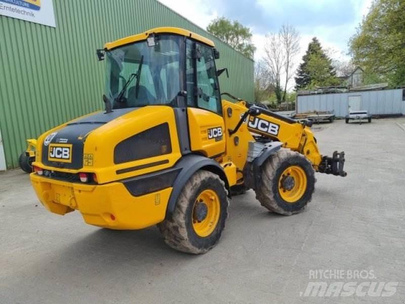 JCB TM 220 Iekrāvēji uz riteņiem
