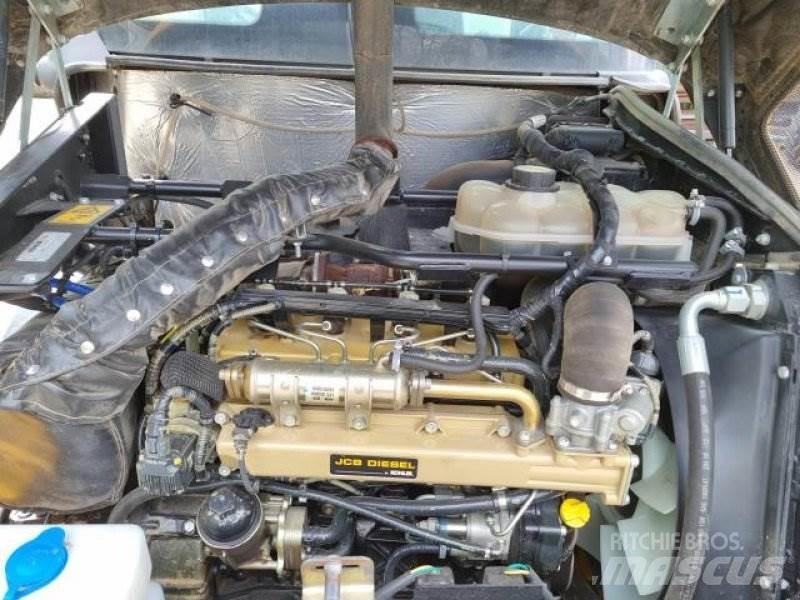 JCB TM 220 Iekrāvēji uz riteņiem