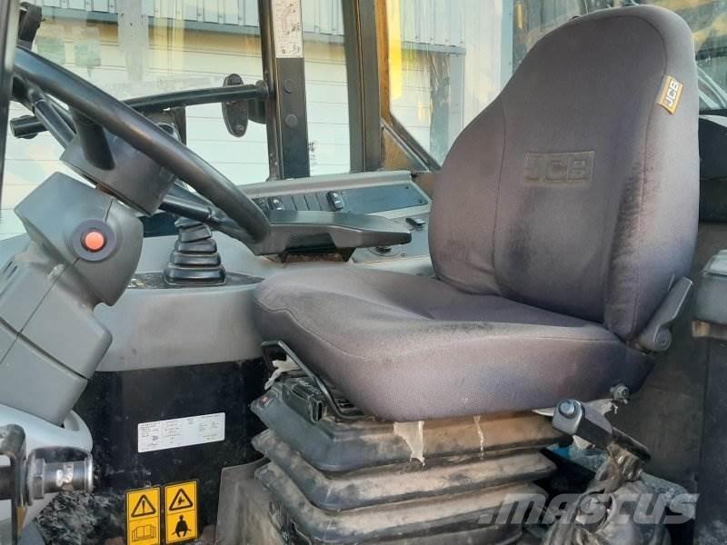 JCB TM 220 Iekrāvēji uz riteņiem