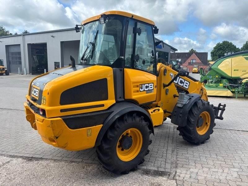 JCB TM 220 Iekrāvēji uz riteņiem