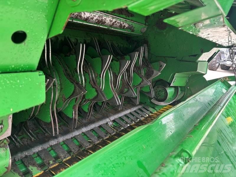 John Deere 623 Rituļu preses