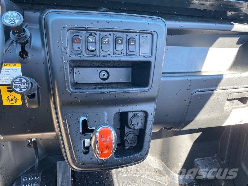 Kioti K9 Visurgājēji