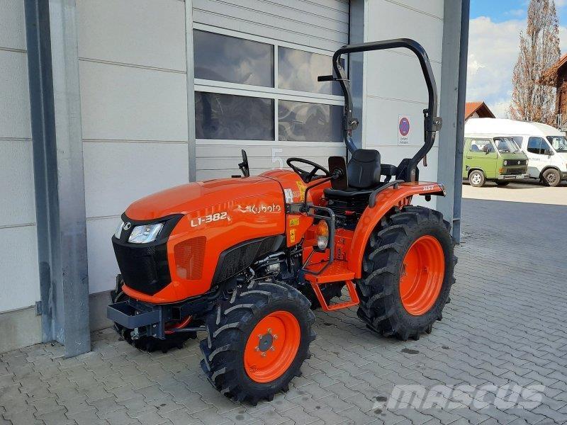 Kubota L1-382 Kompaktie traktori