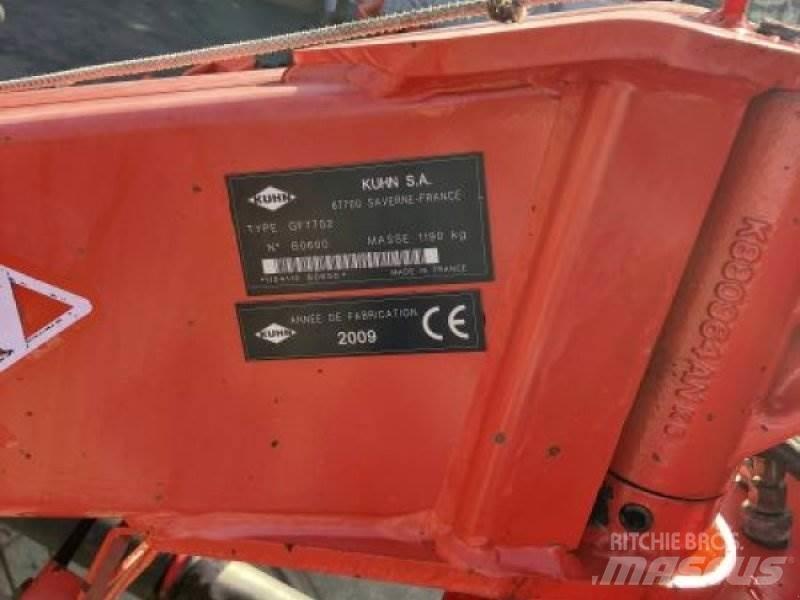 Kuhn GF 7702 Grābekļi un siena ārdītāji
