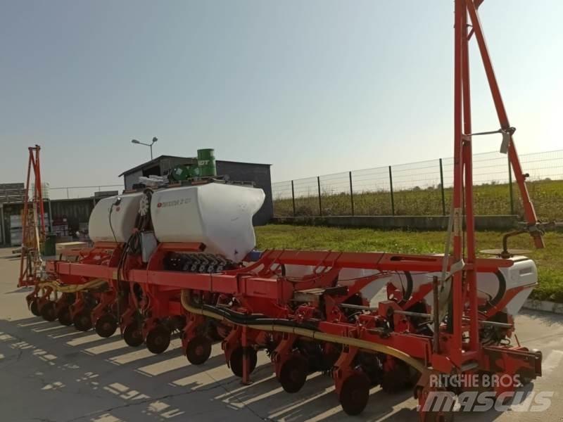Kuhn Maxima 2 Citas sējmašīnas