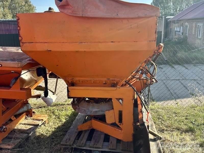 Rauch SA 601 Smilšu un sāls kaisītāji